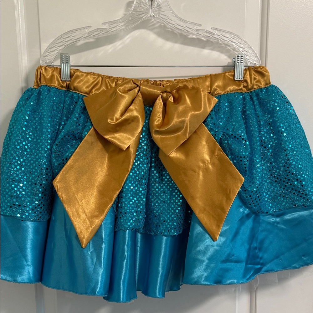 Jasmine Dottie For Running Skirt